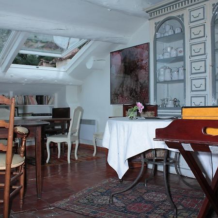 Bed and Breakfast La Bouscatiere Мустьє-Сент-Марі Екстер'єр фото