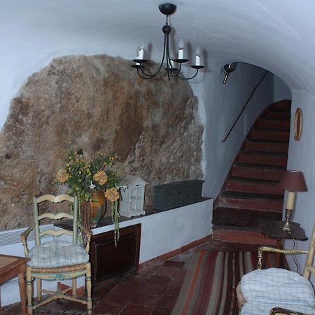 Bed and Breakfast La Bouscatiere Мустьє-Сент-Марі Екстер'єр фото
