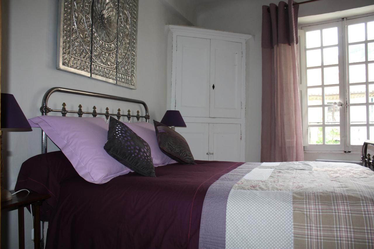 Bed and Breakfast La Bouscatiere Мустьє-Сент-Марі Екстер'єр фото